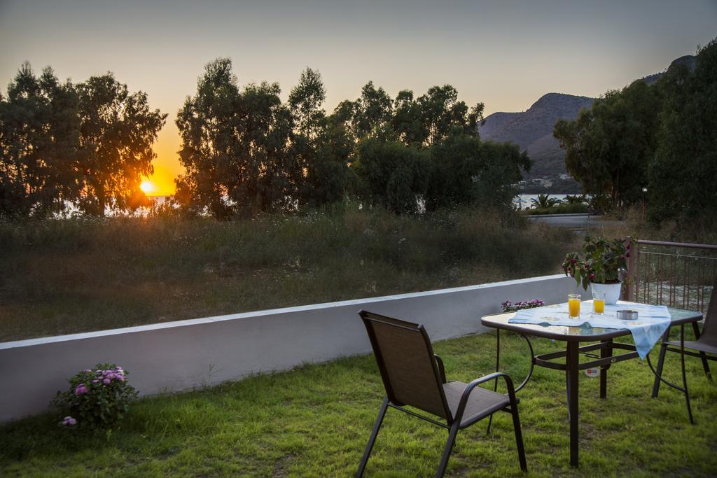 4 Seasons Villas Plataria Room photo