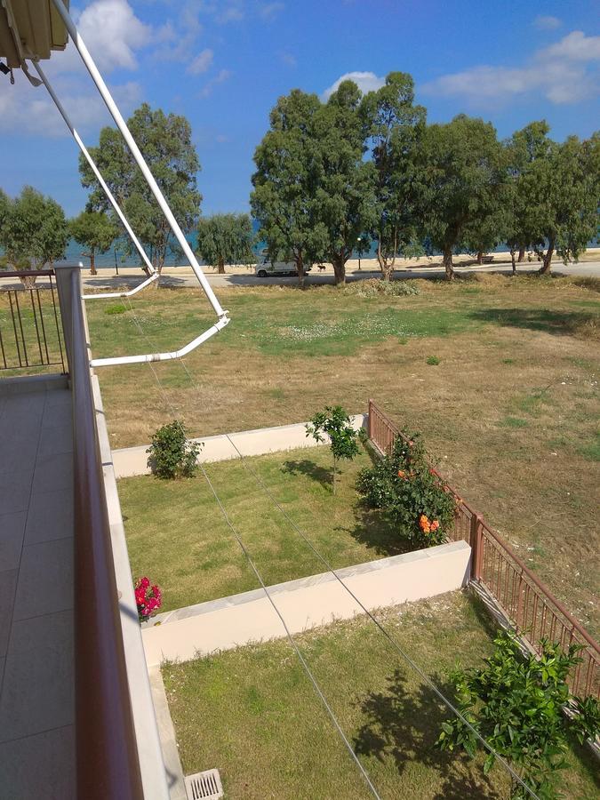 4 Seasons Villas Plataria Exterior photo
